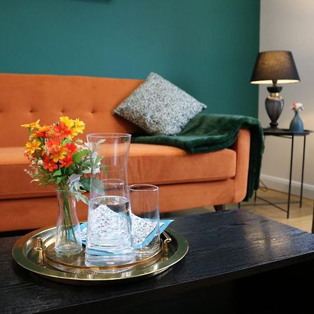 Rooms In Stylish House Milton Keynes Buitenkant foto