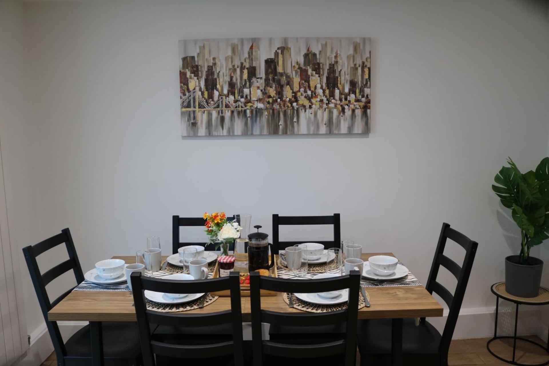 Rooms In Stylish House Milton Keynes Buitenkant foto