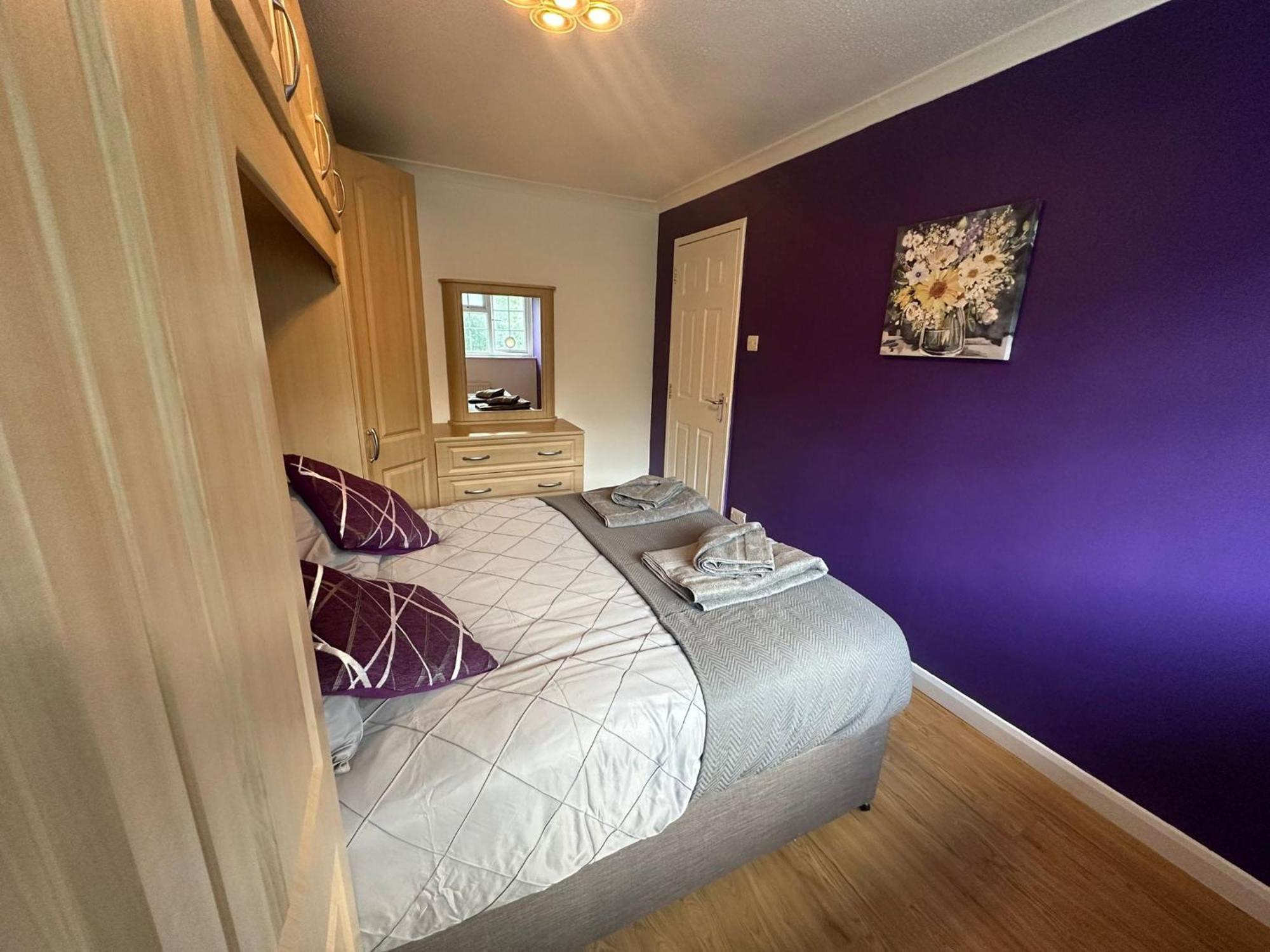 Rooms In Stylish House Milton Keynes Buitenkant foto
